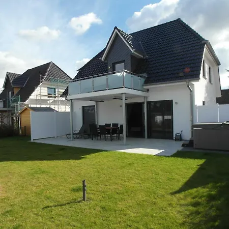 Fleesentraum Villa Goehren-Lebbin